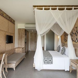 Suite Pool Access Daily Afternoon Tea